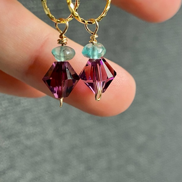 Swarovski Amethyst and Apatite earrings - Picture 3 of 6